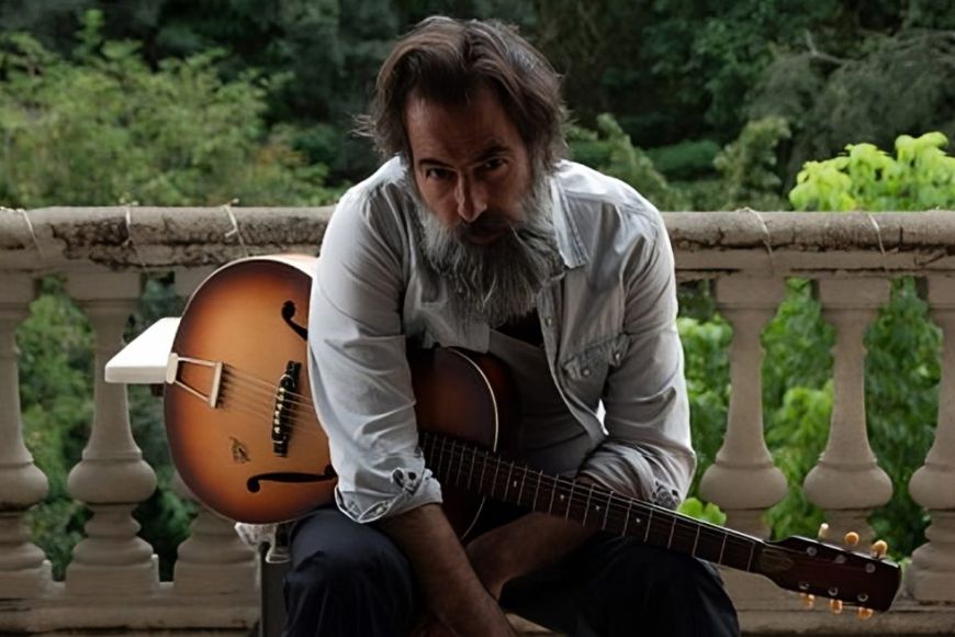 Smoking Bambino | © Helena Bellod Smoking Bambino | © Helena Bellod